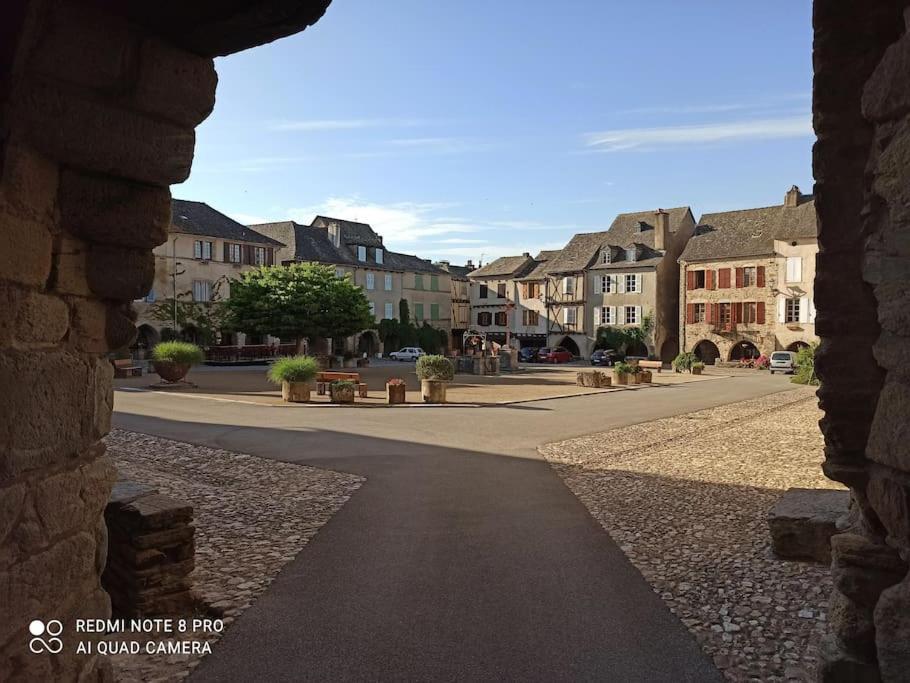 Agreable Maison Au Coeur D'un Village Classe * Sauveterre-de-Rouergue