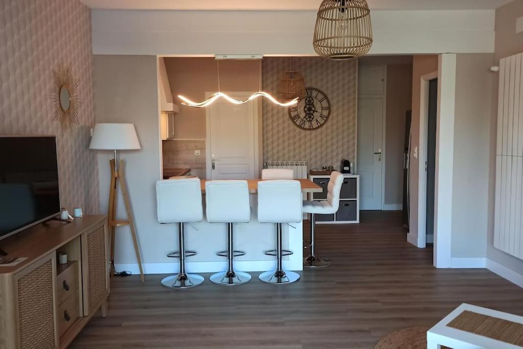 Agreable Maison Au Coeur D'un Village Classe * Sauveterre-de-Rouergue